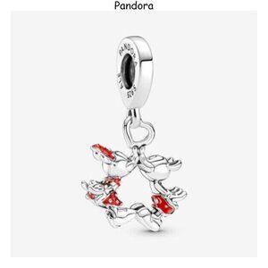 Pandora Mickey Mouse & Minnie Mouse Kissing Dangle Charm